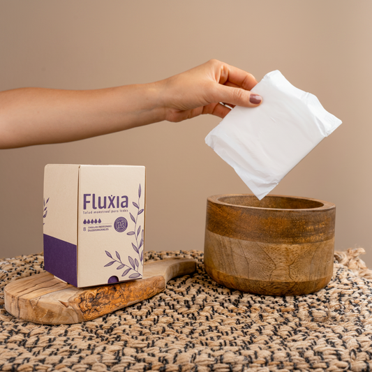 Kit toallas higiénicas nocturnas x 8 - Fluxia