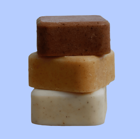 los tres Jabones corporales y faciales de bottanicare sin caja