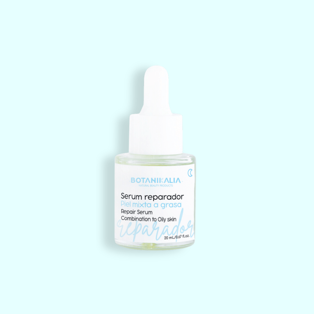 Sérum Facial Reparador Piel Mixta de Botanikalia con fondo plano color azul claro