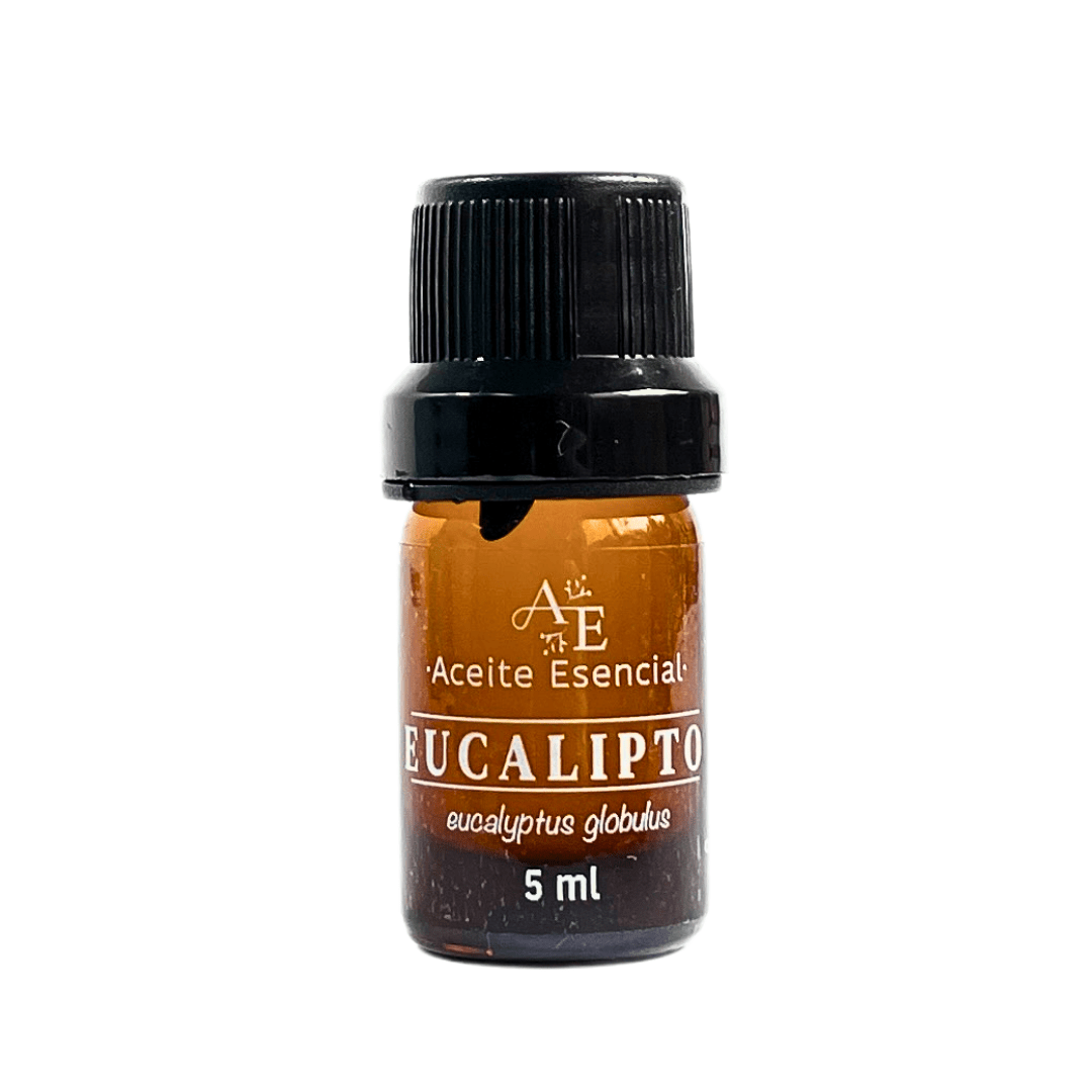 Aceite esencial de eucalipto de Ananda con fondo blanco plano