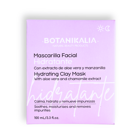la mascarilla facial de botanikalia en su caja con fondo plano.
