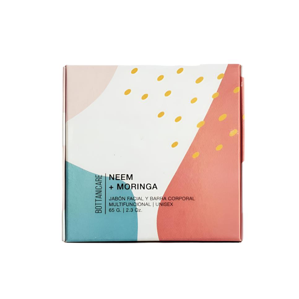 Jabone corporal y facial de bottanicare  de neem y moringa en caja con fondo blanco 
