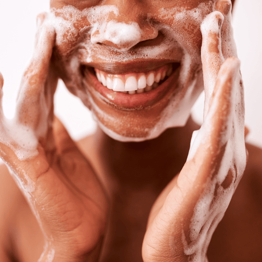 Jabón Facial Espumante - Cacay y Rosas, Salud + Cuidado Personal, Simple As, La Tortuga y La Liebre