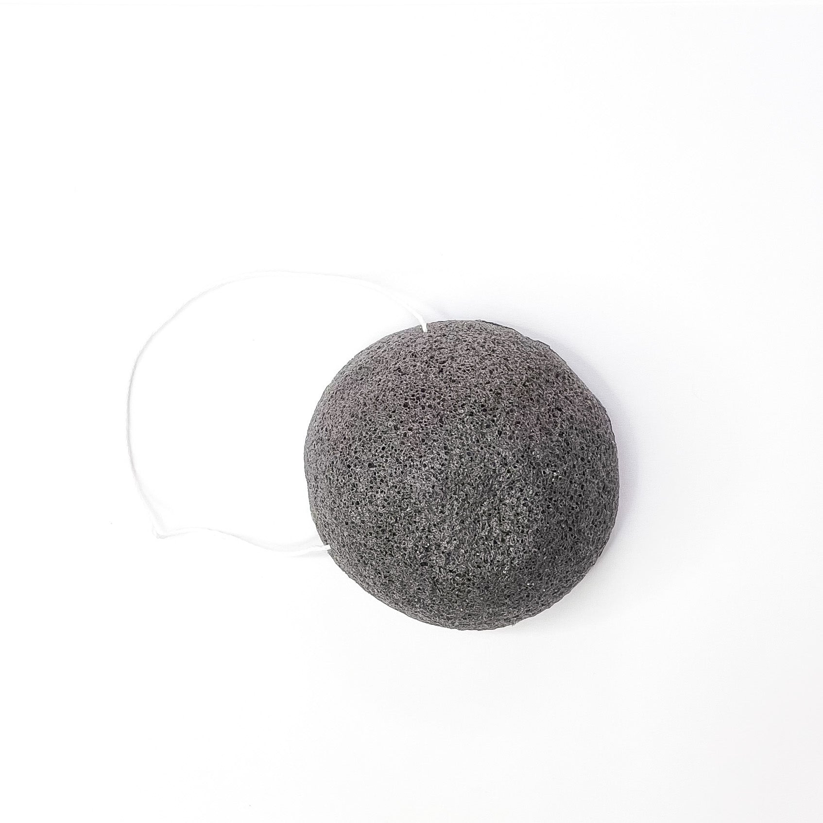 Esponja exfoliante de Konjac negro